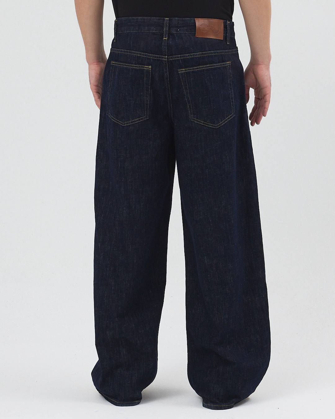 BALLOON FIT JEANS