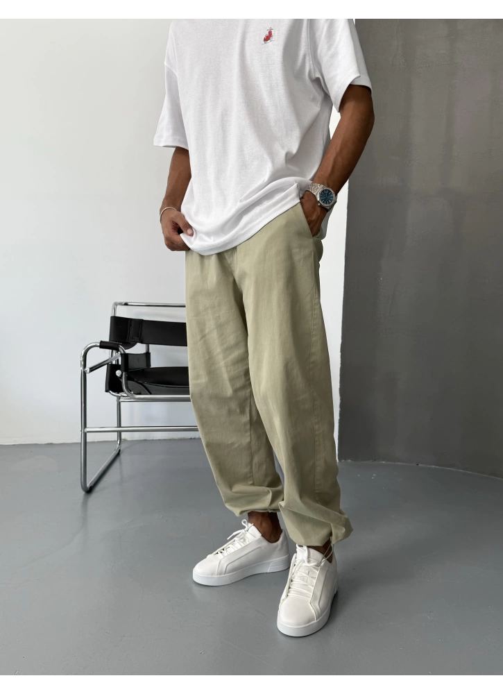 Trousers with Adjustable Legs