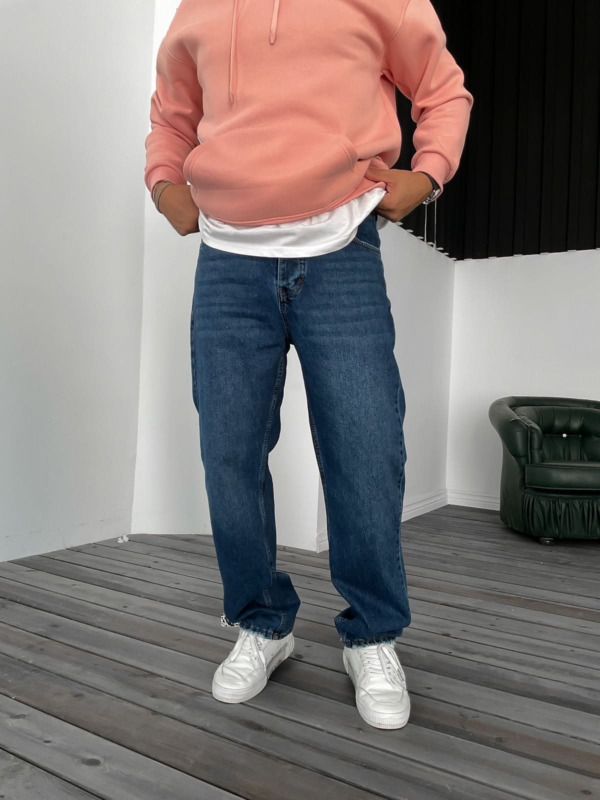 Regular Navy Blue Washed Jeans
