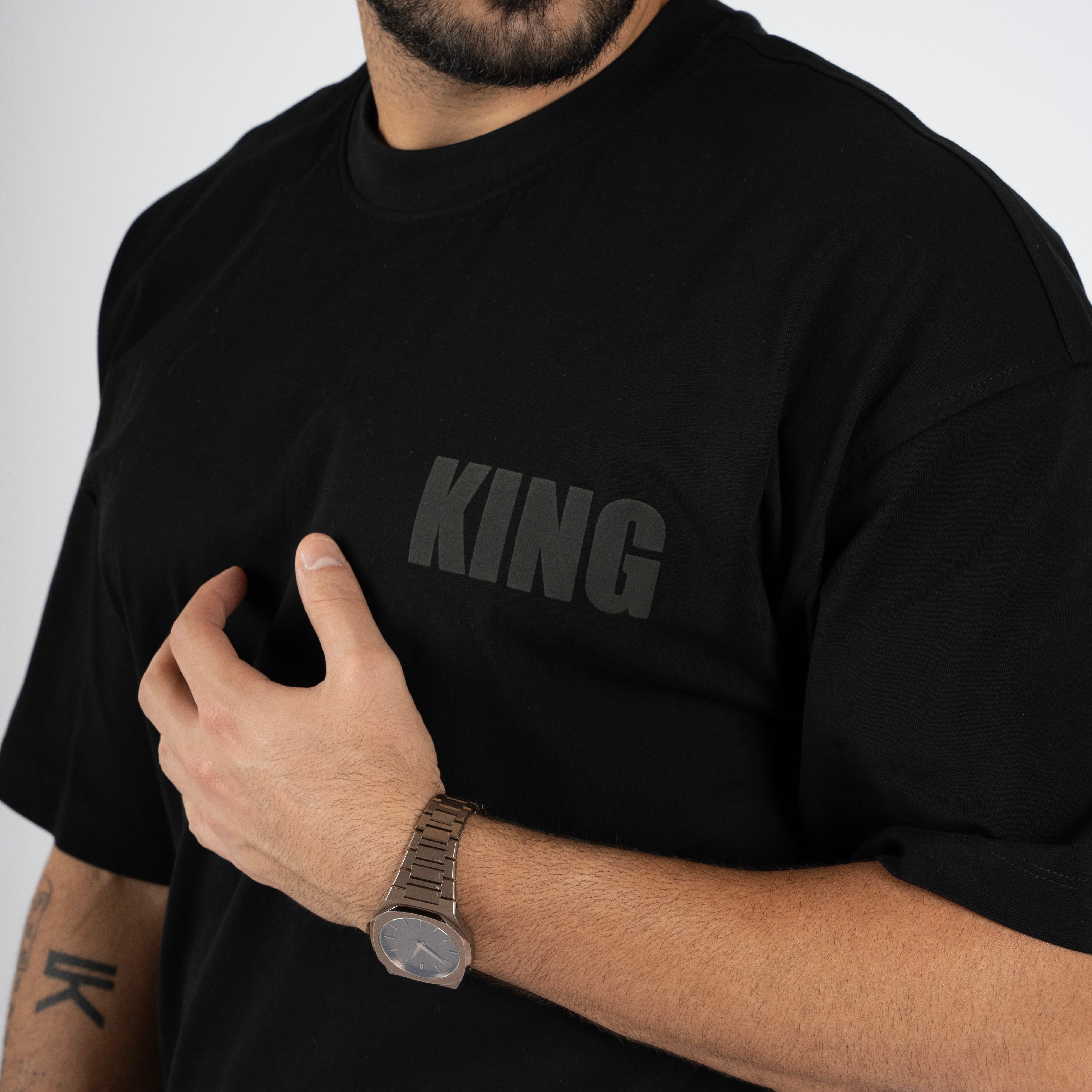 King Black Off Shoulder T-shirt