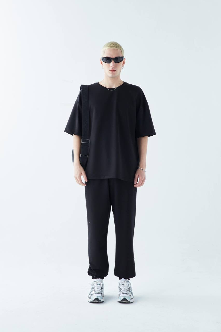 Black Basic Oversized T-shirt