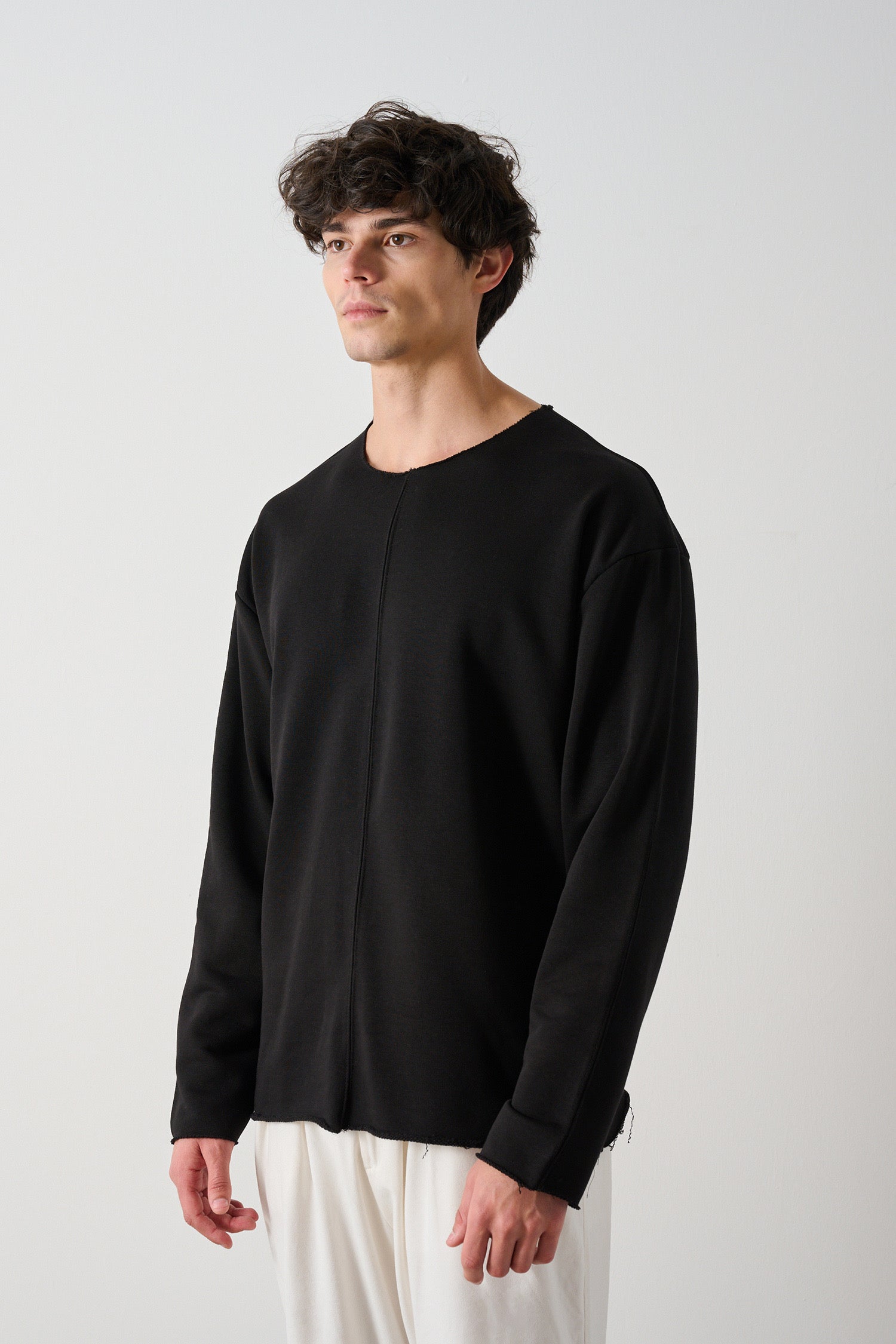 Basic Sweater - Black