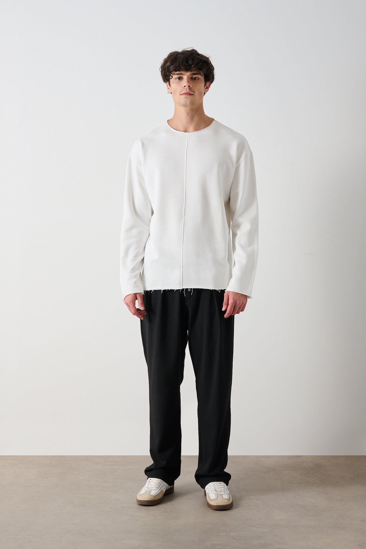 Basic Sweater - White