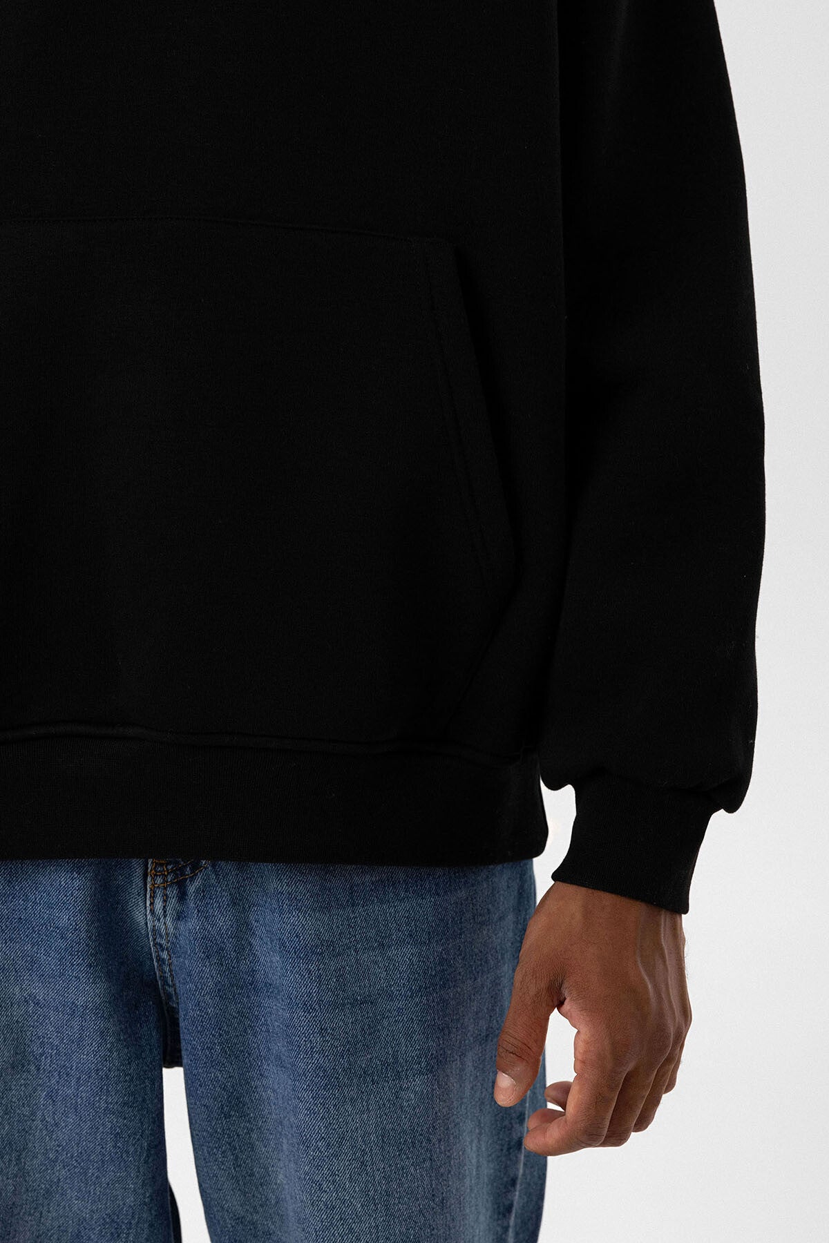 Black Hooded Oversize Zipper Sweatshirt