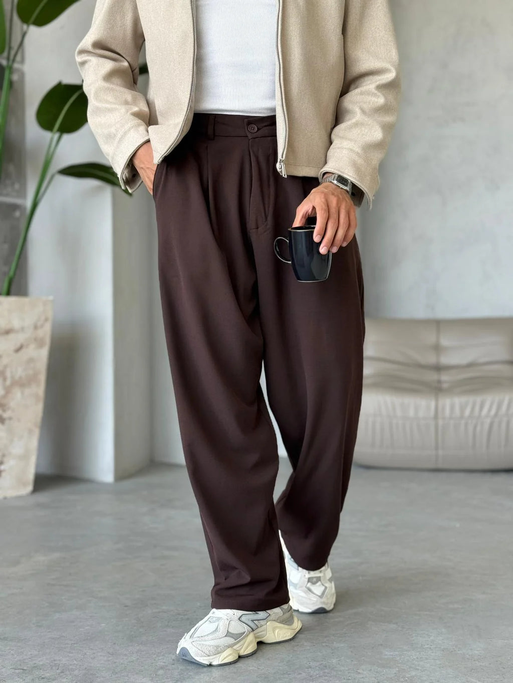Too Essential Trousers
