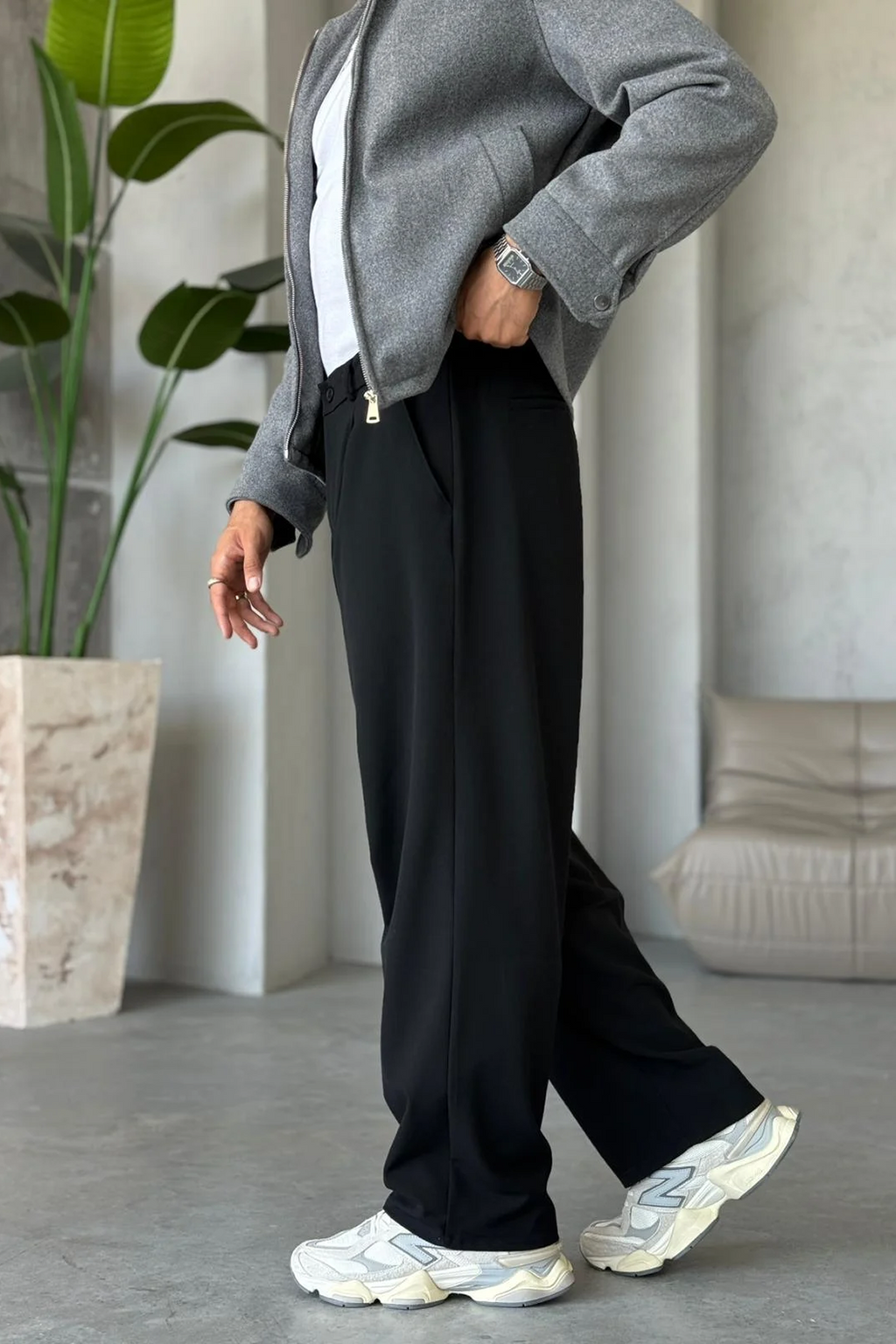 Too Essential Trousers