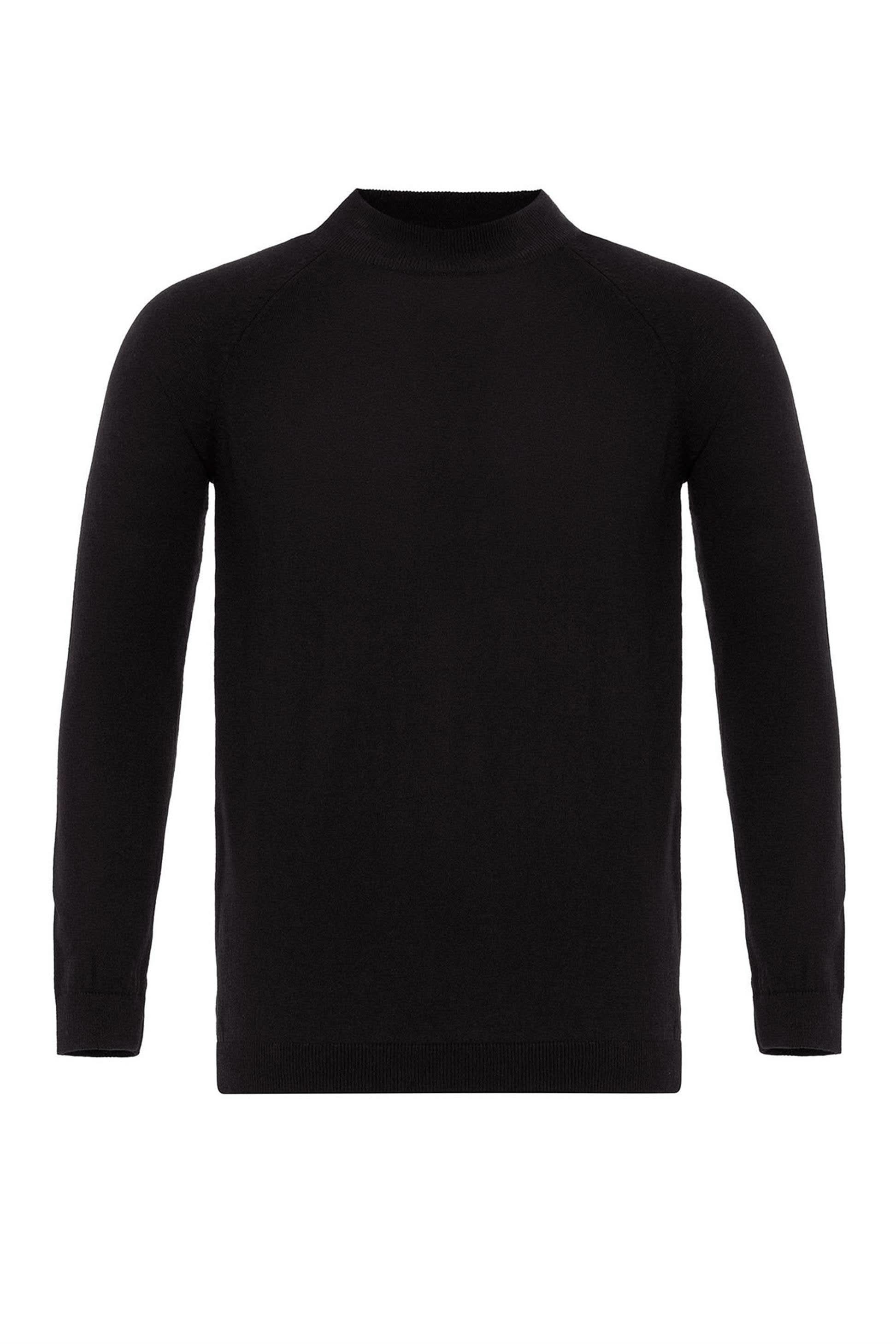 Half Turtleneck Slim Fit Knitwear in Black